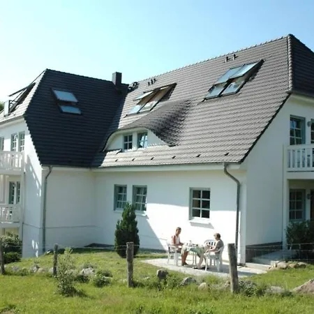 Διαμέρισμα Suedstrand Mit Blick Bis Zur Ostsee, Inkl Schwimmbadnutzung Und Sauna Goehren (Ruegen)